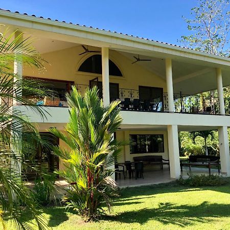 Sol Y Sombra Bed & Breakfast Bocas Town Dış mekan fotoğraf