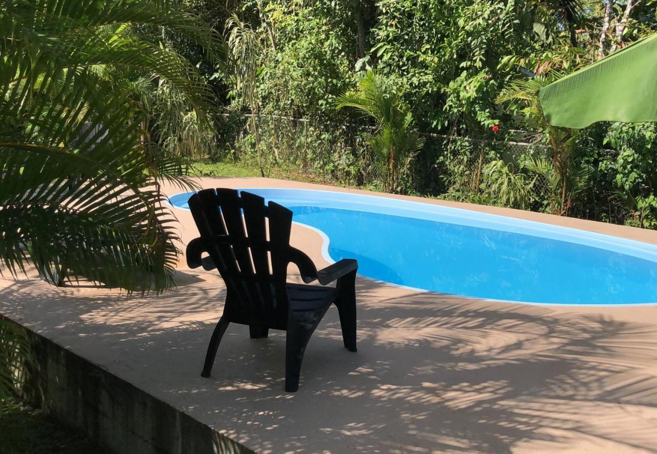 Sol Y Sombra Bed & Breakfast Bocas Town Dış mekan fotoğraf